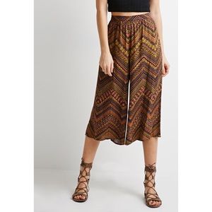 Forever 21 Abstract Chevron Print Culottes